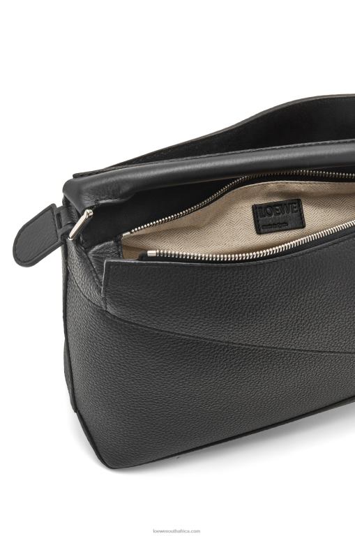 Loewe Men Puzzle Edge bag in grained calfskin 206XF540 Black