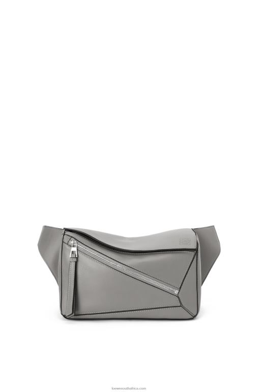 Loewe Men Small Puzzle bumbag in classic calfskin 206XF565 Asphalt Grey