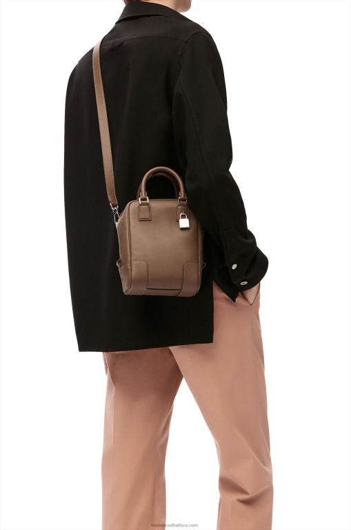 Loewe Men Amazona 15 in nappa calfskin 206XF191 Winter Brown