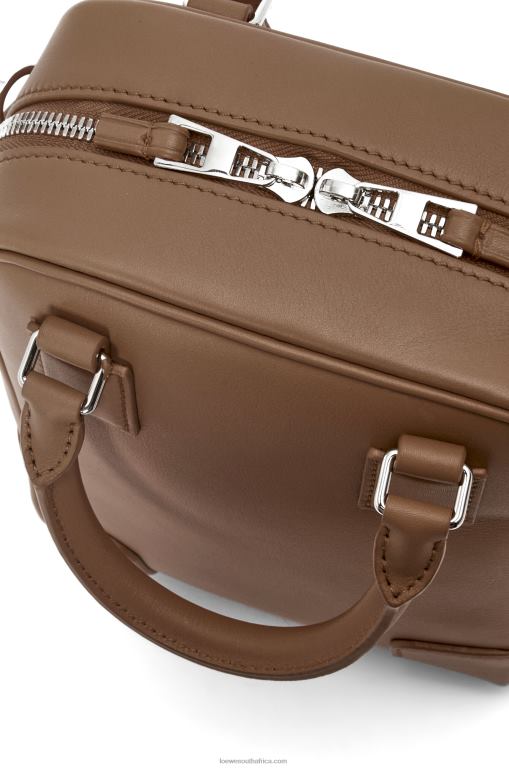 Loewe Men Amazona 15 in nappa calfskin 206XF191 Winter Brown