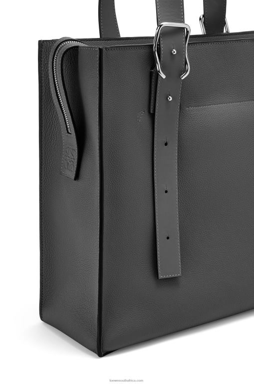 Loewe Men Buckle Zip tote in soft grained calfskin 206XF179 Black