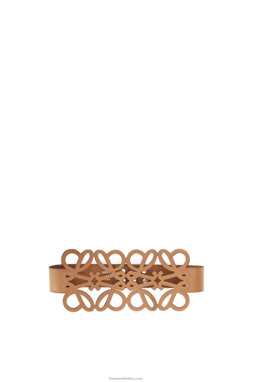 Loewe Women Anagram cut out belt in calfskin 206XF1156 Warm Desert