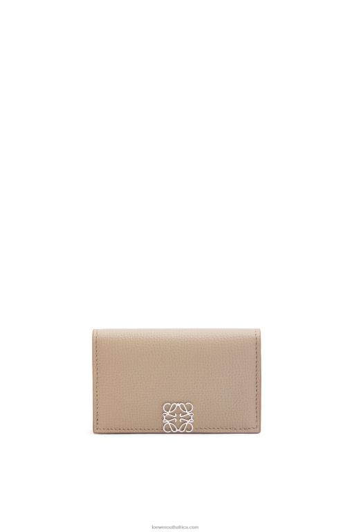 Loewe Women Anagram business cardholder in pebble grain calfskin 206XF1351 Sand
