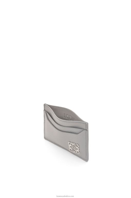 Loewe Women Anagram plain cardholder in pebble grain calfskin 206XF1322 Pearl Grey
