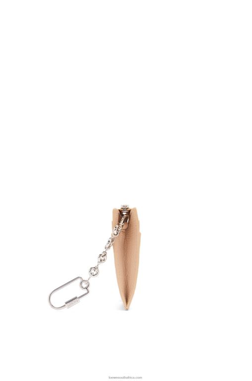 Loewe Women Anagram square cardholder in pebble grain calfskin with chain 206XF1368 Nude