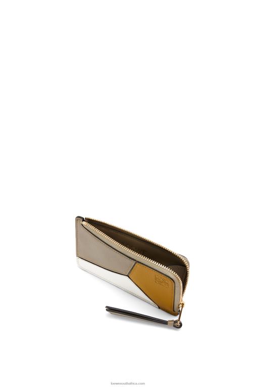 Loewe Women Puzzle coin cardholder in classic calfskin 206XF1406 Ochre/Laurel Green