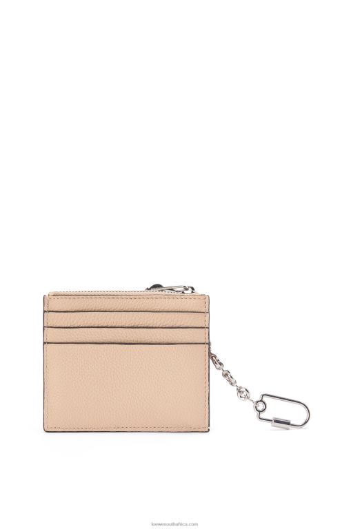 Loewe Women Square cardholder in soft grained calfskin with chain 206XF1381 Nude/Citronelle
