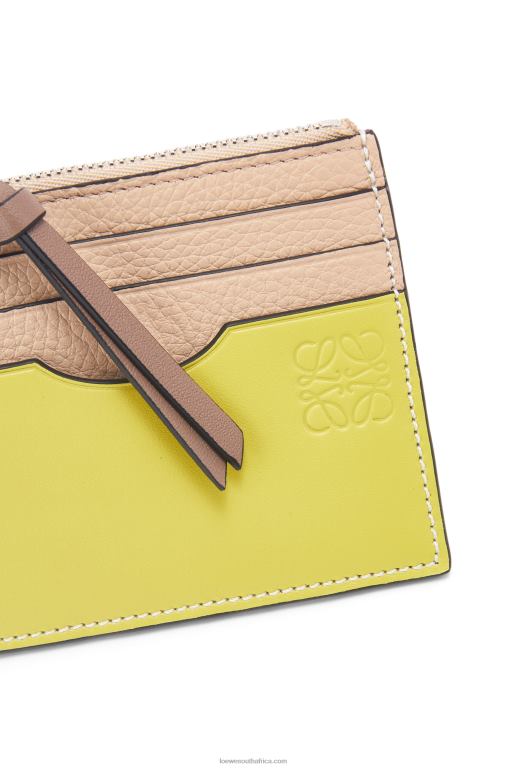 Loewe Women Square cardholder in soft grained calfskin with chain 206XF1381 Nude/Citronelle