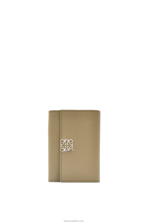 Loewe Women Anagram small vertical wallet in pebble grain calfskin 206XF1291 Artichoke Green