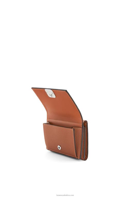 Loewe Women Anagram trifold wallet in pebble grain calfskin 206XF1230 Tan