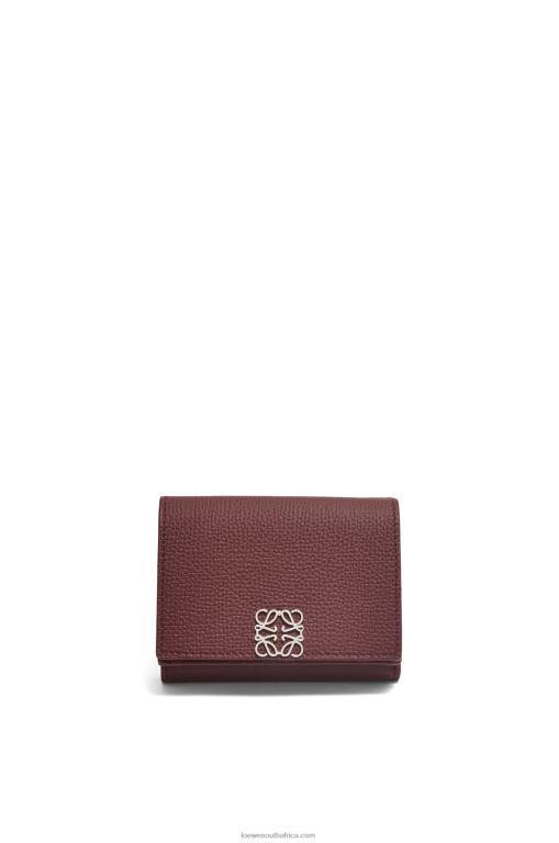 Loewe Women Anagram trifold wallet in pebble grain calfskin 206XF1296 Burgundy