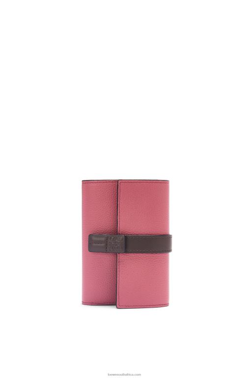 Loewe Women Small vertical wallet in soft grained calfskin 206XF1243 Plumrose/Chocolate