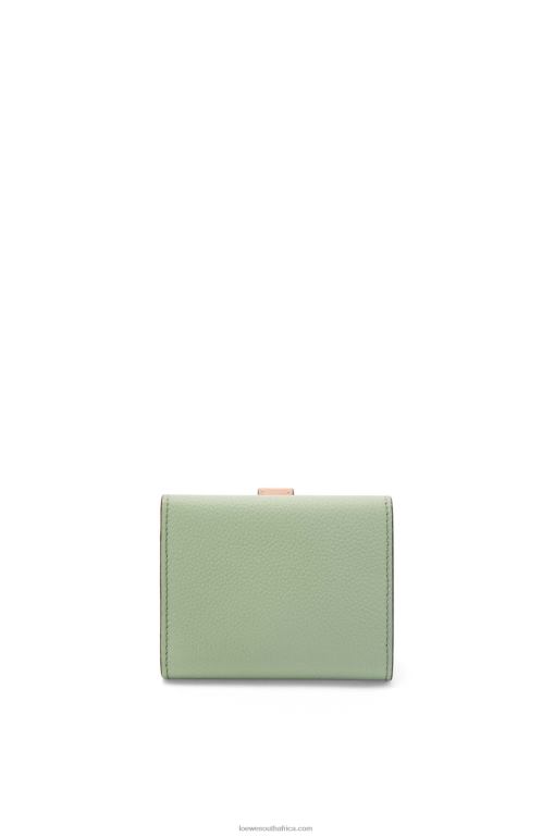 Loewe Women Trifold wallet in soft grained calfskin 206XF1223 Rosemary/Tan