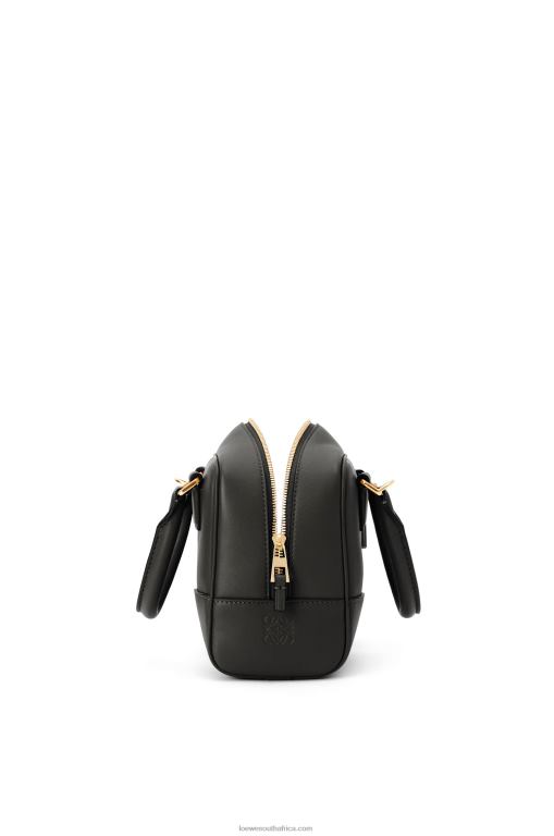 Loewe Women Amazona 16 Square bag in nappa calfskin 206XF140 Black