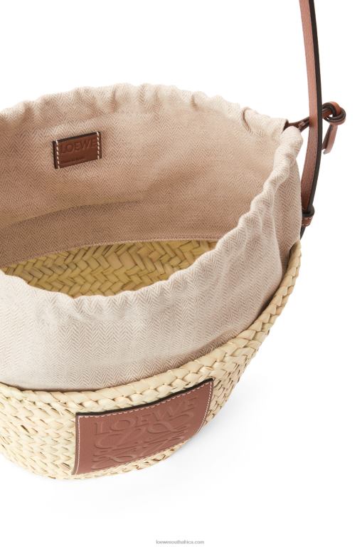 Loewe Women Drawstring bucket bag in palm leaf and calfskin 206XF22 Natural/Tan