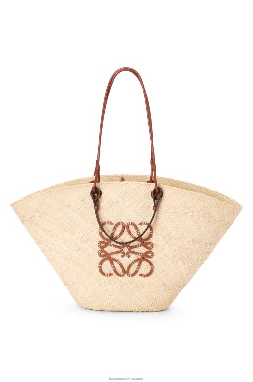 Loewe Women Large Anagram Basket bag in iraca palm and calfskin 206XF17 Natural/Tan