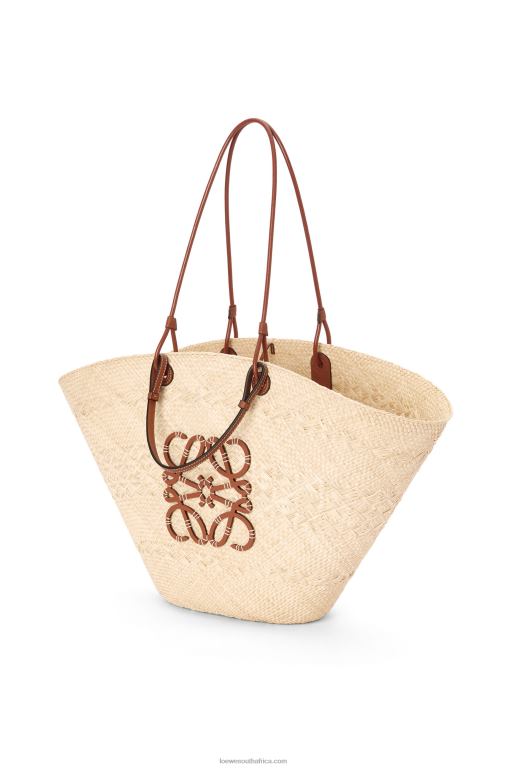 Loewe Women Large Anagram Basket bag in iraca palm and calfskin 206XF17 Natural/Tan