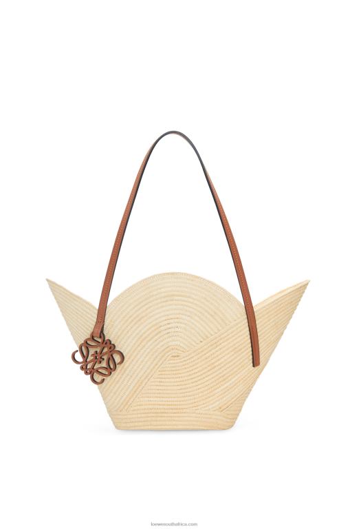 Loewe Women Petal basket bag in raffia and calfskin 206XF61 Natural/Tan