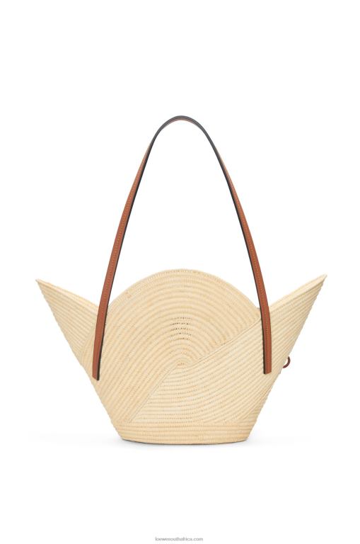 Loewe Women Petal basket bag in raffia and calfskin 206XF61 Natural/Tan