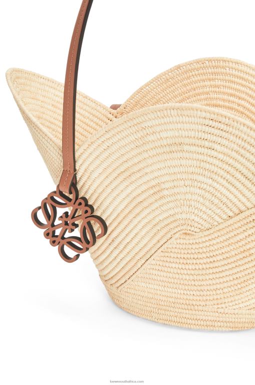 Loewe Women Petal basket bag in raffia and calfskin 206XF61 Natural/Tan