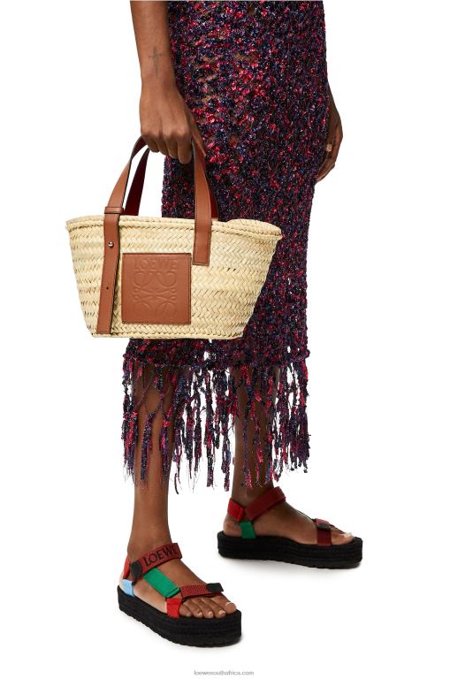 Loewe Women Small Basket bag in palm leaf and calfskin 206XF20 Natural/Tan