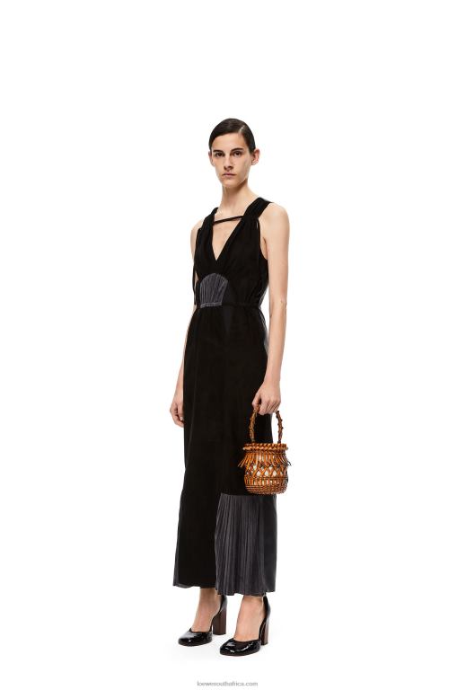 Loewe Women Small Fringes Bucket bag in calfskin 206XF177 Tan