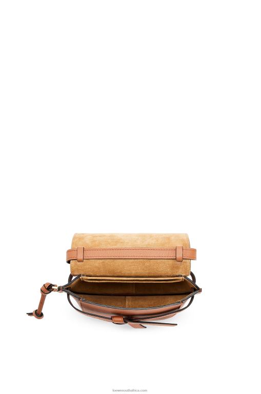 Loewe Women Mini Gate dual bag in pebble grain calfskin 206XF237 Tan