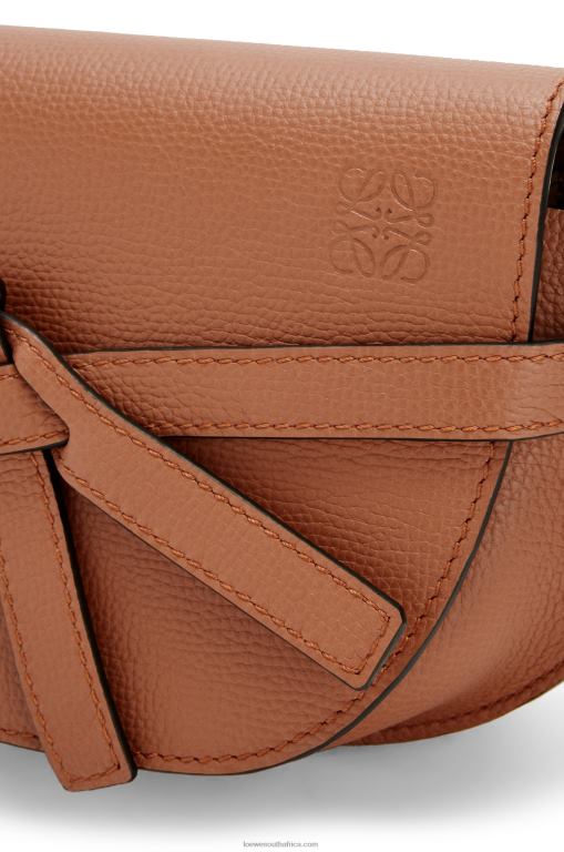 Loewe Women Mini Gate dual bag in pebble grain calfskin 206XF237 Tan