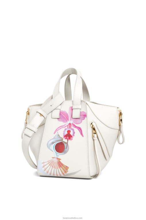 Loewe Women Maruja Mallo Hammock compact bag in classic calfskin 206XF339 Soft White