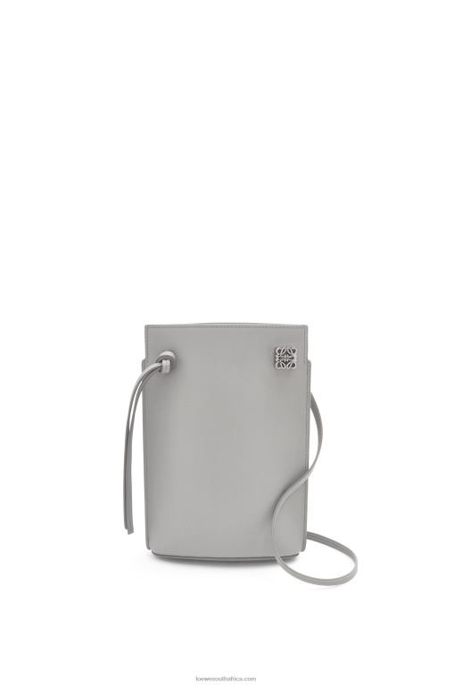 Loewe Women Dice pocket in classic calfskin 206XF572 Pearl Grey