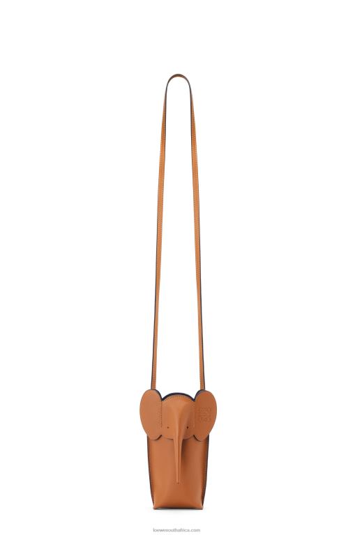 Loewe Women Elephant Pocket in classic calfskin 206XF596 Tan
