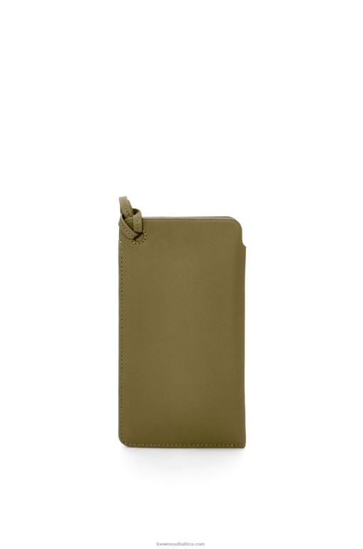 Loewe Women Loop pouch in classic calfskin 206XF595 Olive