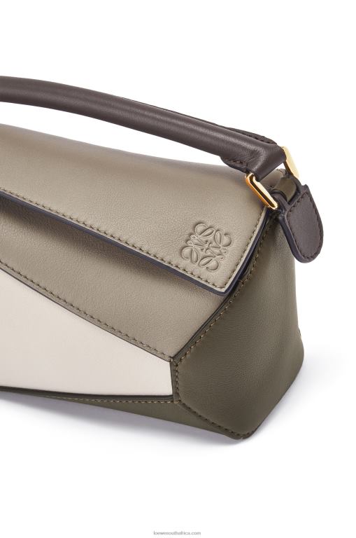 Loewe Women Mini Puzzle Edge in nappa calfskin 206XF253 Laurel Green/Light Oat