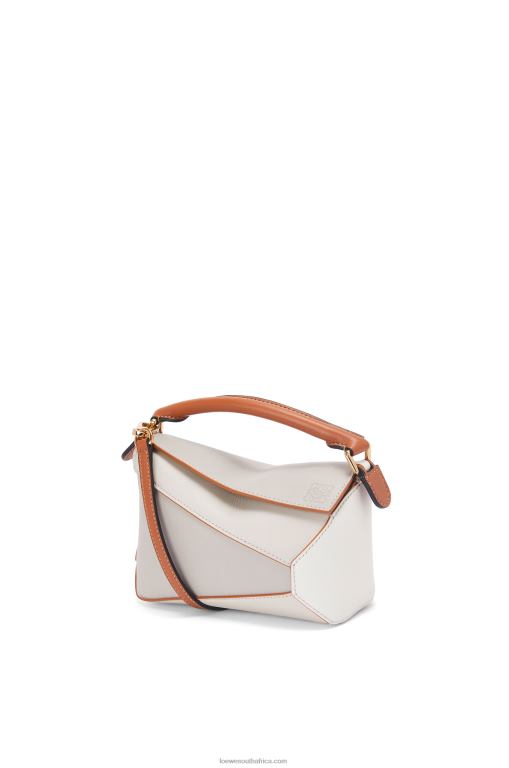 Loewe Women Mini Puzzle Edge in nappa calfskin 206XF258 Ghost/Soft White