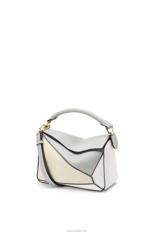Loewe Women Small Puzzle bag in classic calfskin 206XF516 Ash Grey/Marble Green