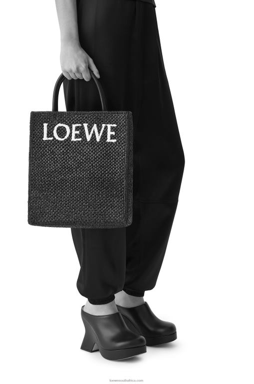 Loewe Women Standard A4 Tote bag in raffia 206XF73 Black/White