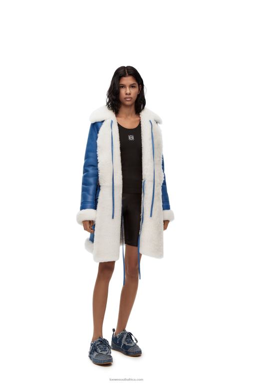 Loewe Women Coat in shearling 206XF1119 White/Blue