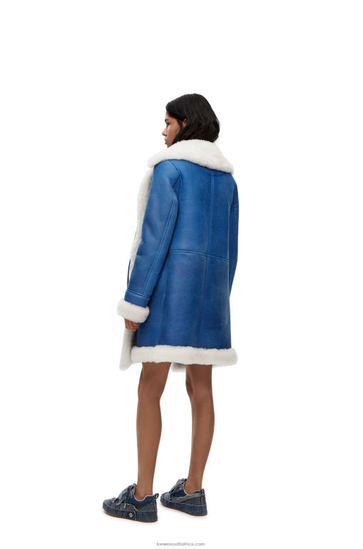 Loewe Women Coat in shearling 206XF1119 White/Blue