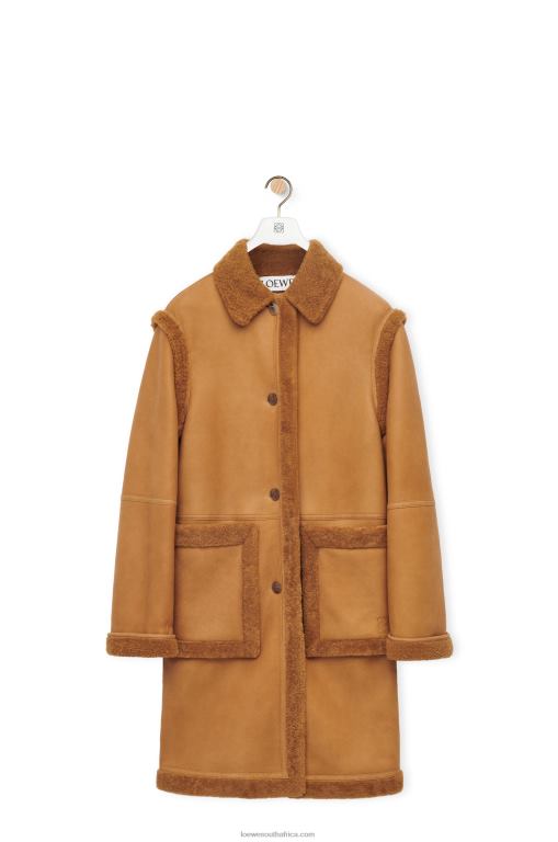 Loewe Women Coat in shearling 206XF1122 Toffee