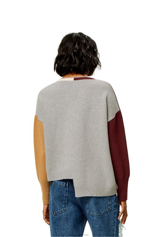 Loewe Women Anagram Asymmetric sweater in wool 206XF1010 Brandy/Burgundy/Cream