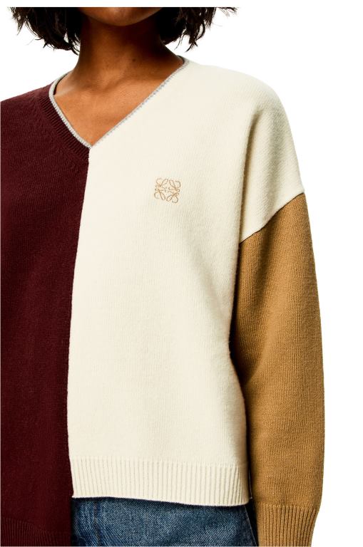 Loewe Women Anagram Asymmetric sweater in wool 206XF1010 Brandy/Burgundy/Cream
