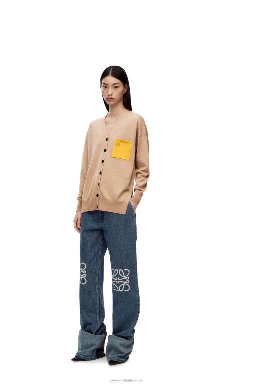Loewe Women Anagram pocket cardigan in wool 206XF992 Camel