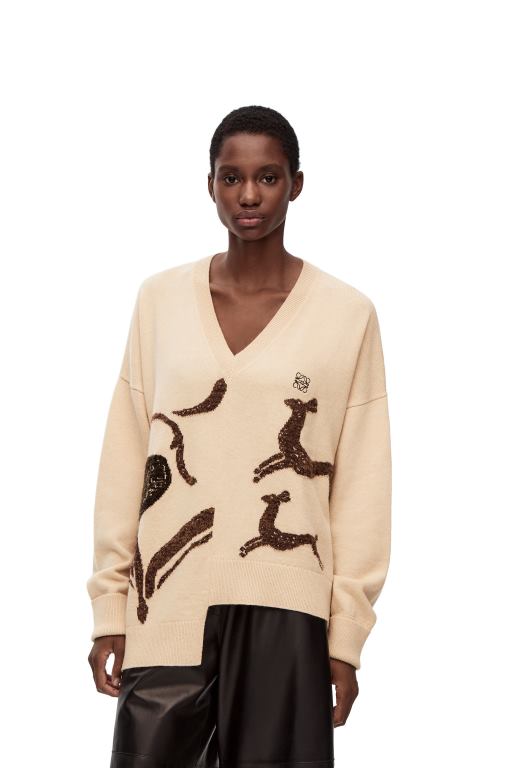 Loewe Women Asymmetric deer sweater in wool 206XF996 Beige