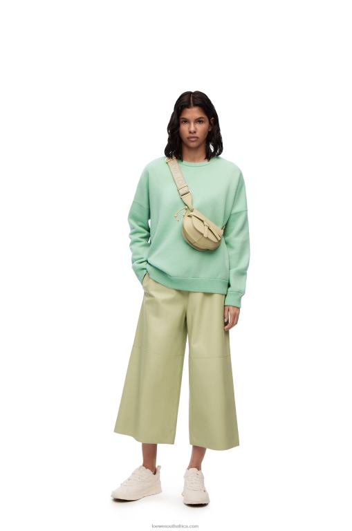 Loewe Women Oversize crew neck sweater in cashmere 206XF1001 Matcha Green