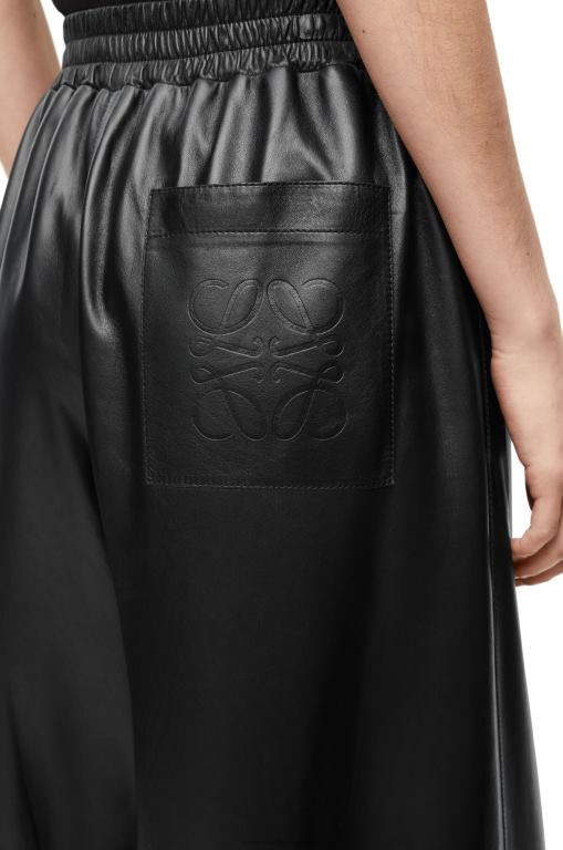 Loewe Women Cropped trousers in nappa lambskin 206XF1141 Black