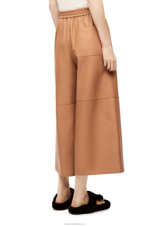 Loewe Women Cropped trousers in nappa lambskin 206XF1144 Toffee