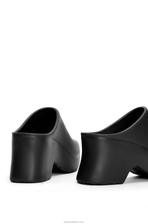 Loewe Women Terra foam clog in light foam rubber 206XF744 Black