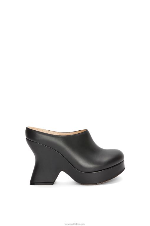 Loewe Women Terra wedge clog in calfskin 206XF743 Black