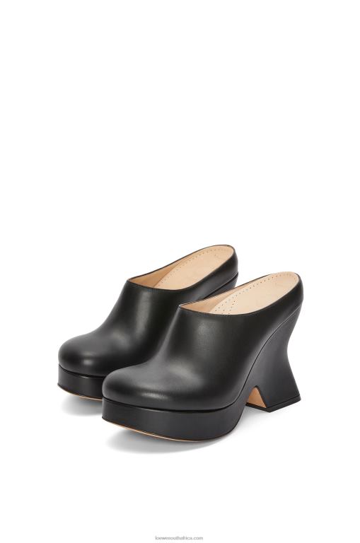Loewe Women Terra wedge clog in calfskin 206XF743 Black