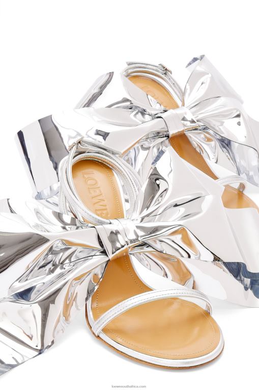 Loewe Women Bow sandal in lambskin 206XF703 Silver Grey